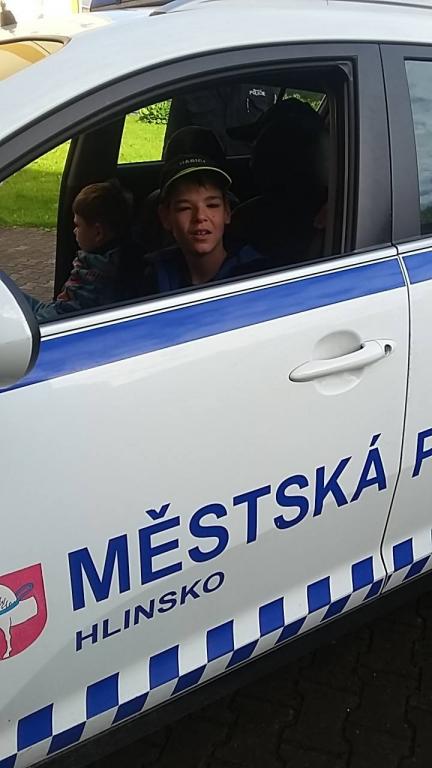 Den s policii