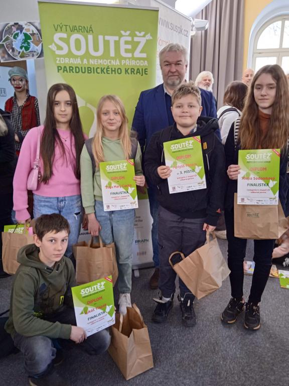 Výtvarná soutěž ZDRAVÁ A NEMOCNÁ PŘÍRODA