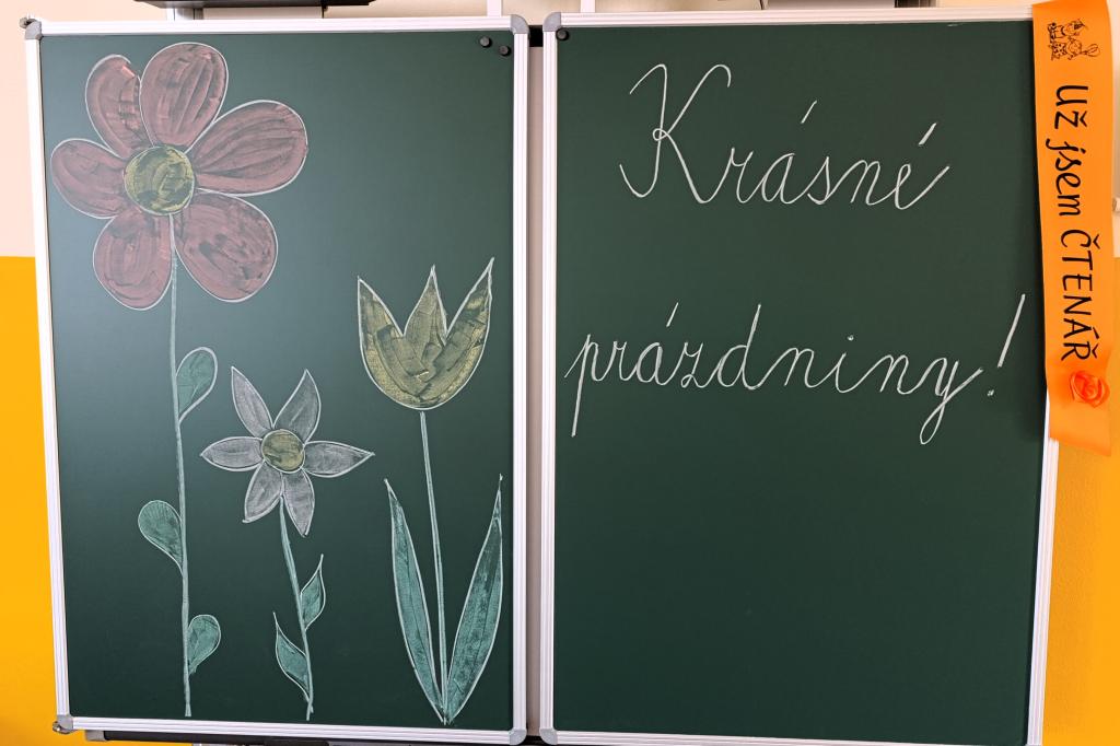 Vysvědčení a pasování na čtenáře - Krabíci (I.A)
