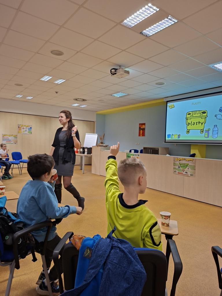 Třídit odpad má smysl! (1.A)