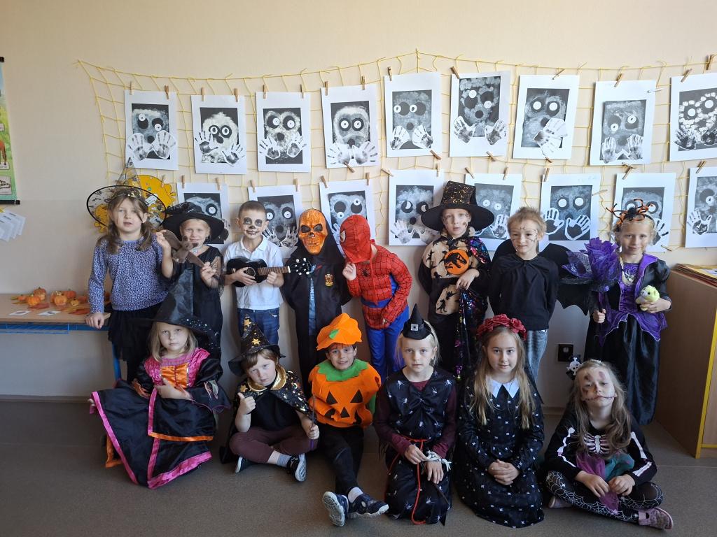 Halloween u Ještěrek (1.A)